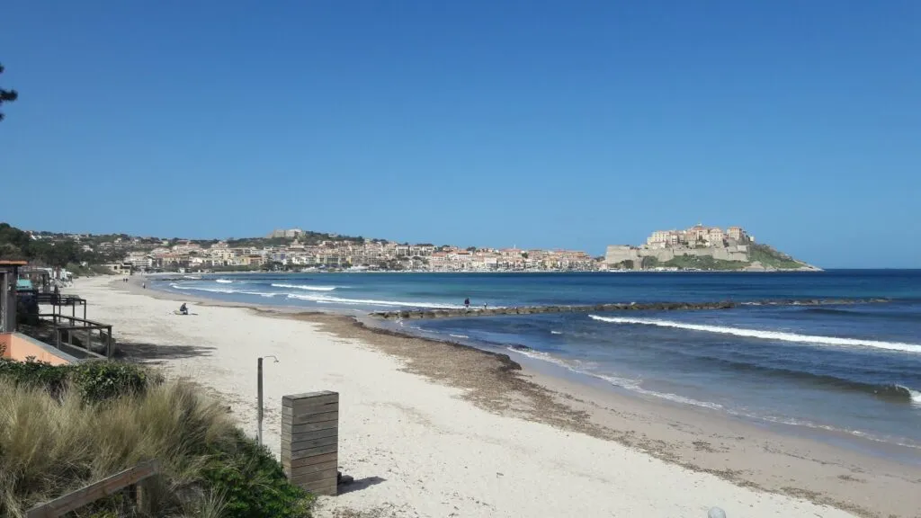 Plage de la Pinède